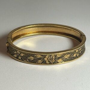 Antique Victorian 12K GF Floral Leaf Etched bangle cuff bracelet Hallmarked